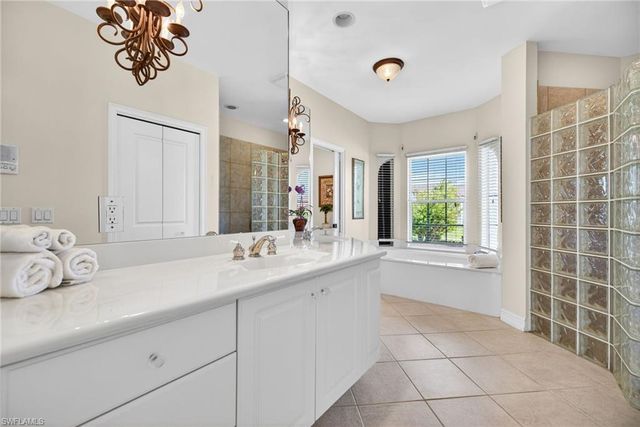 140 Starfish CT, Marco Island, FL 34145