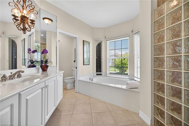 140 Starfish CT, Marco Island, FL 34145