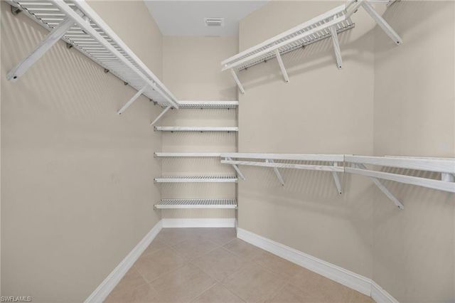 140 Starfish CT, Marco Island, FL 34145