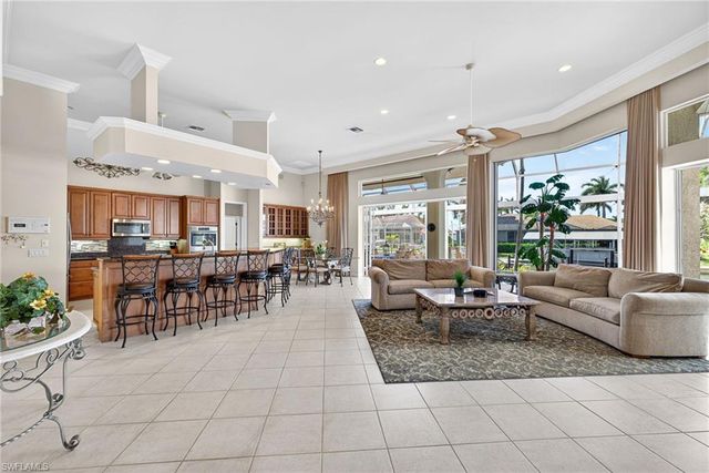 140 Starfish CT, Marco Island, FL 34145