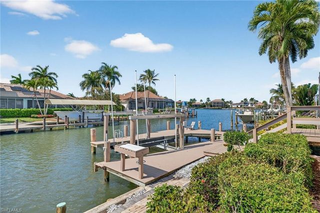 140 Starfish CT, Marco Island, FL 34145