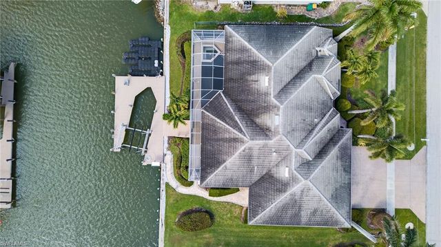 140 Starfish CT, Marco Island, FL 34145