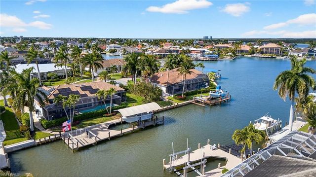 140 Starfish CT, Marco Island, FL 34145