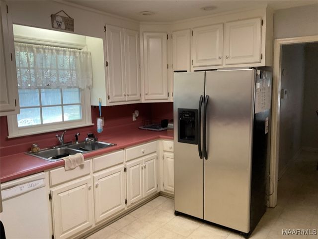 274 Castlewood Drive, Selma, AL 36701