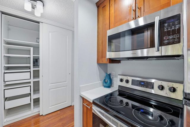 3135 Shelter Creek Lane, San Bruno, CA 94066