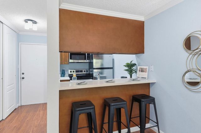 3135 Shelter Creek Lane, San Bruno, CA 94066