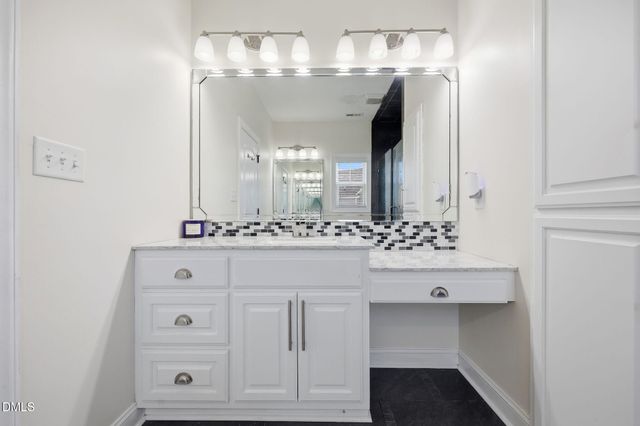 3718 Valleyfield Lane N, Elm City, NC 27822