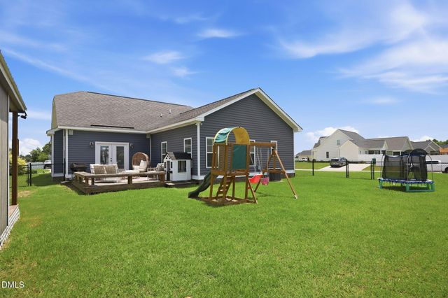 3718 Valleyfield Lane N, Elm City, NC 27822