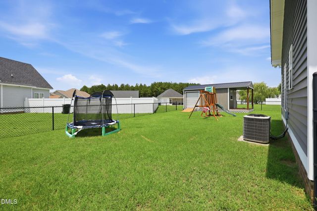 3718 Valleyfield Lane N, Elm City, NC 27822