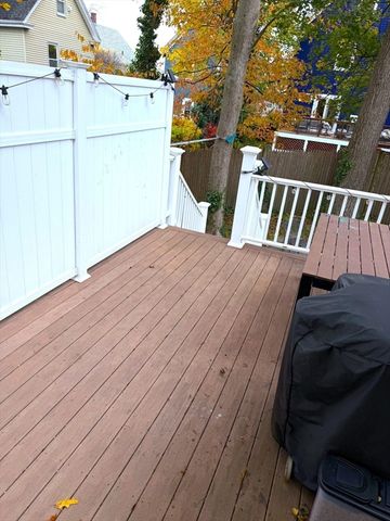 118 Newburg Street 118, Boston, MA 02131