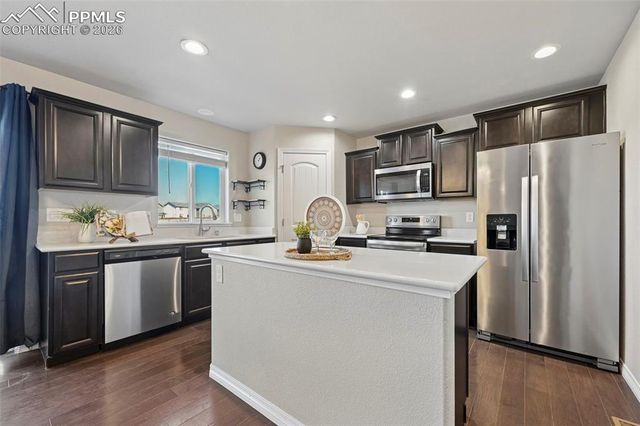 6990 Winnicut Drive, Colorado Springs, CO 80925