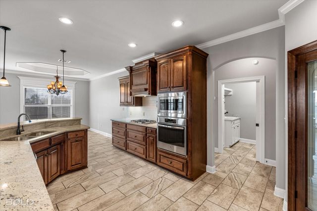 240 Rachel Lane, Bossier City, LA 71111