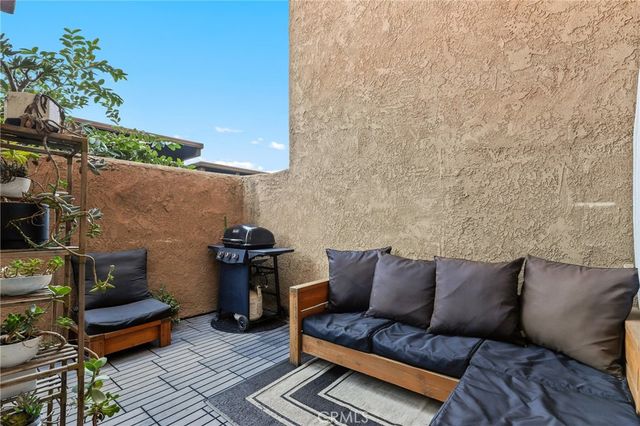 337 E Chapman, Placentia, CA 92870