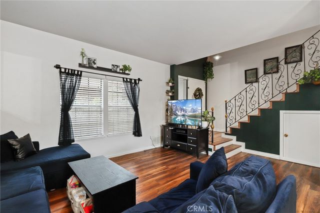 337 E Chapman, Placentia, CA 92870