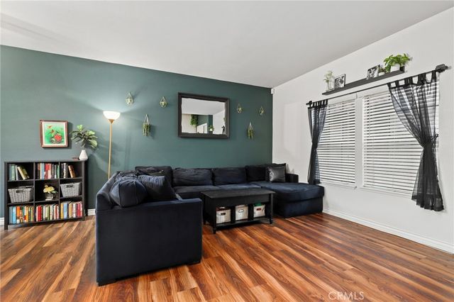 337 E Chapman, Placentia, CA 92870