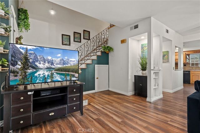 337 E Chapman, Placentia, CA 92870