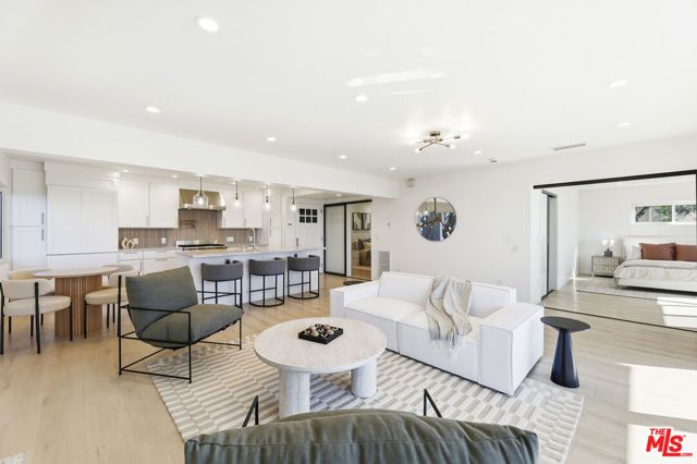 2442 S Coast Highway 3, Laguna Beach, CA 92651