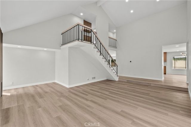 5437 Vista Fortuna, Cypress, CA 90630
