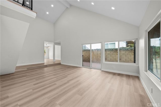 5437 Vista Fortuna, Cypress, CA 90630