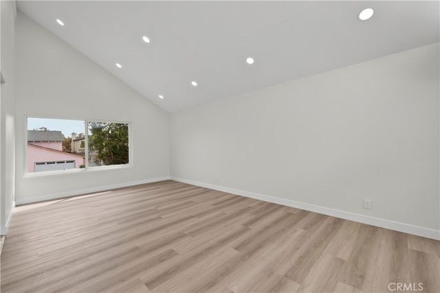 5437 Vista Fortuna, Cypress, CA 90630