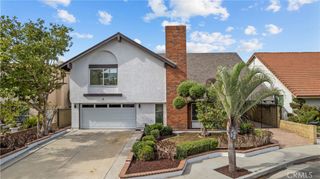 5437 Vista Fortuna, Cypress, CA 90630