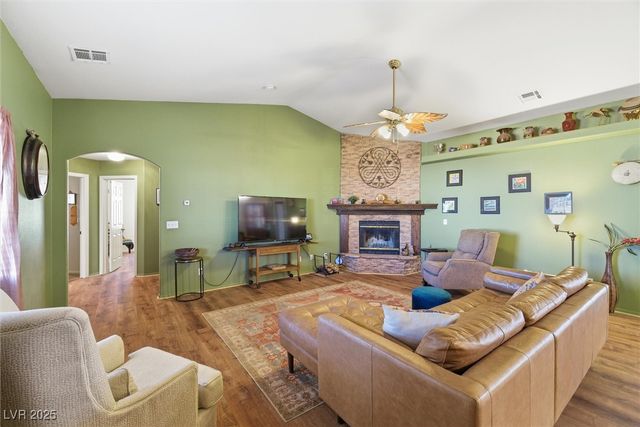 421 Big Five Road, Pahrump, NV 89048