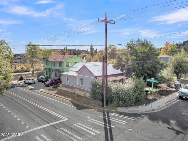 903 W CLAY Avenue, Flagstaff, AZ 86001