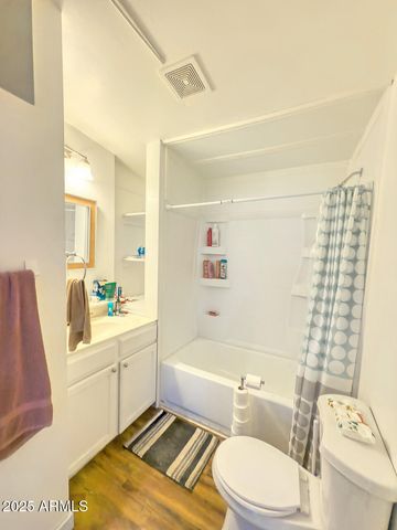 903 W CLAY Avenue, Flagstaff, AZ 86001