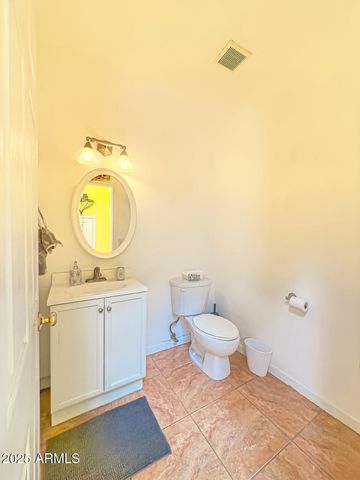 903 W CLAY Avenue, Flagstaff, AZ 86001