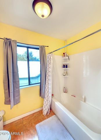 903 W CLAY Avenue, Flagstaff, AZ 86001