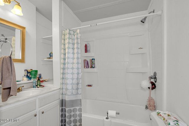 903 W CLAY Avenue, Flagstaff, AZ 86001