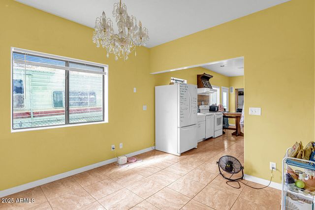 903 W CLAY Avenue, Flagstaff, AZ 86001