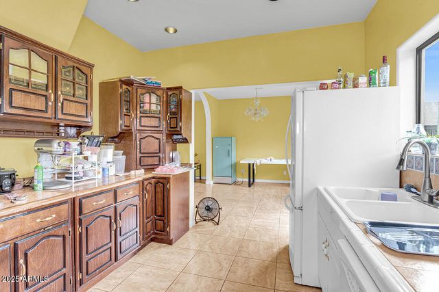 903 W CLAY Avenue, Flagstaff, AZ 86001