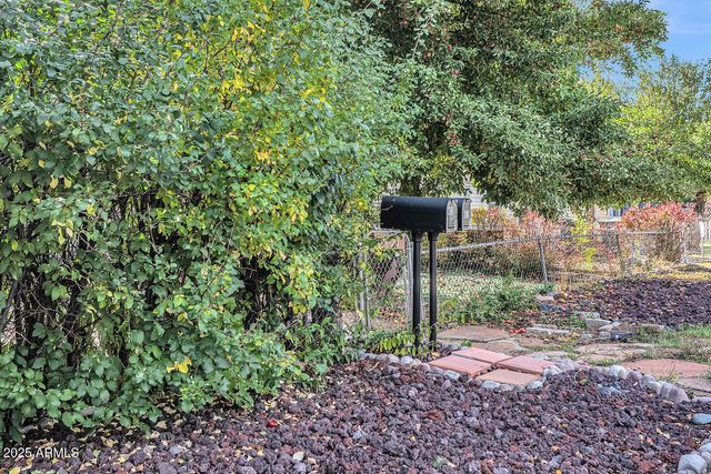 903 W CLAY Avenue, Flagstaff, AZ 86001