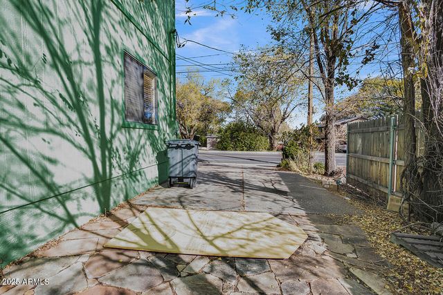 903 W CLAY Avenue, Flagstaff, AZ 86001