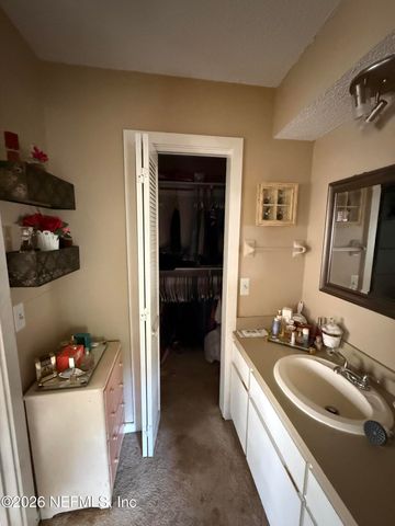 8445 ALDERMAN Road, Jacksonville, FL 32211