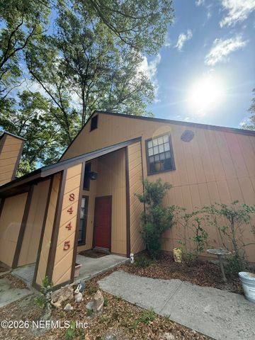 8445 ALDERMAN Road, Jacksonville, FL 32211