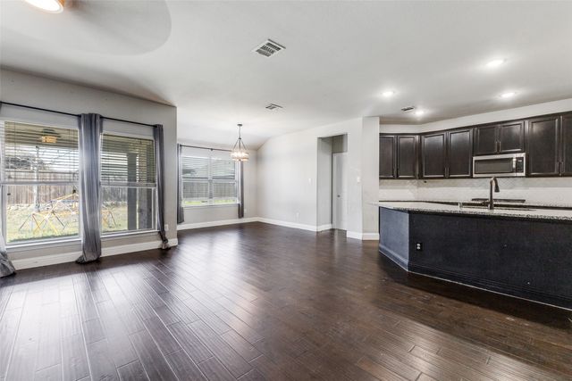 2022 Rosebury Lane, Forney, TX 75126