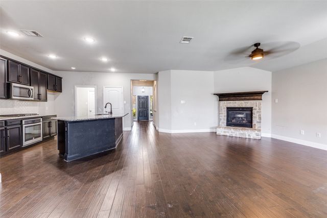 2022 Rosebury Lane, Forney, TX 75126