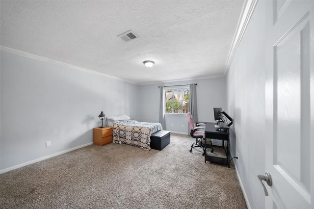 2026 Riverlawn Drive, Kingwood, TX 77339