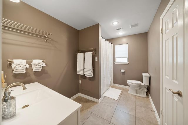 2026 Riverlawn Drive, Kingwood, TX 77339