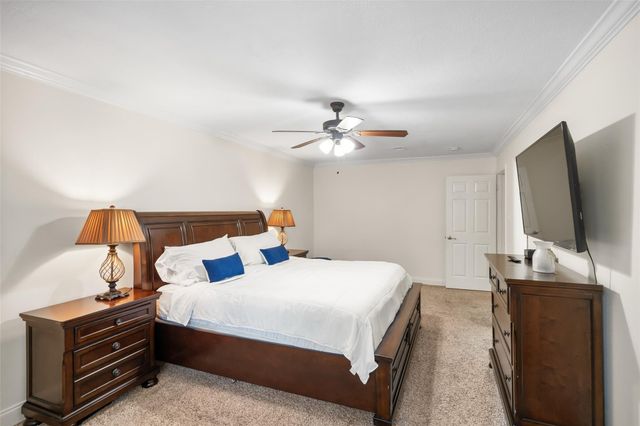 2026 Riverlawn Drive, Kingwood, TX 77339