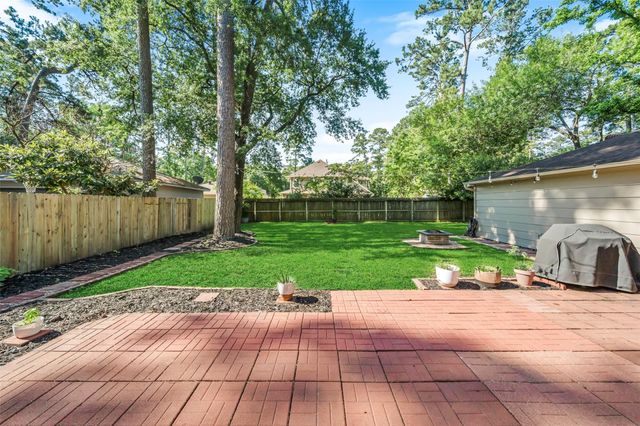 2026 Riverlawn Drive, Kingwood, TX 77339
