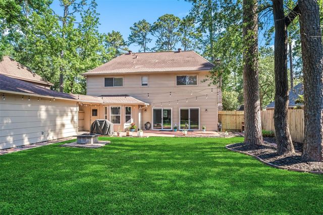 2026 Riverlawn Drive, Kingwood, TX 77339