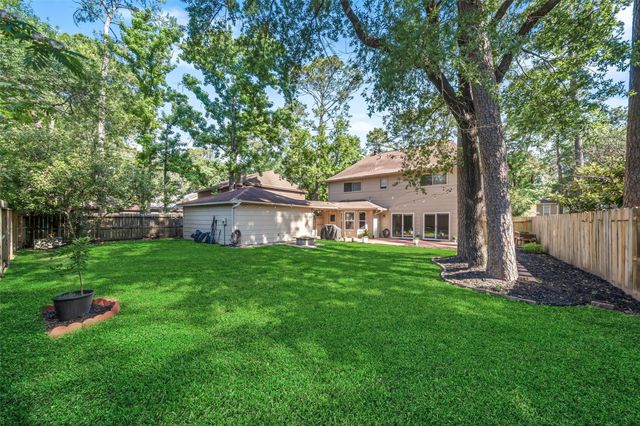 2026 Riverlawn Drive, Kingwood, TX 77339