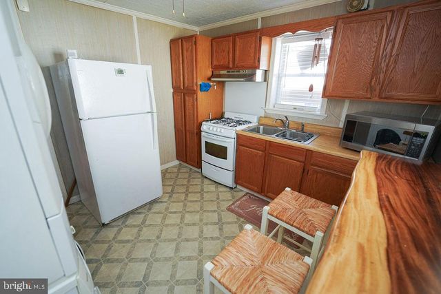 104 VAN BUREN ST, Salisbury, MD 21804