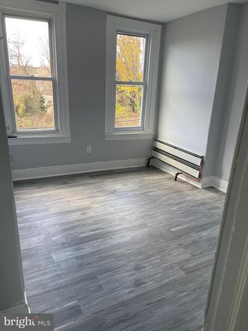 127 E COULTER ST, Philadelphia, PA 19144