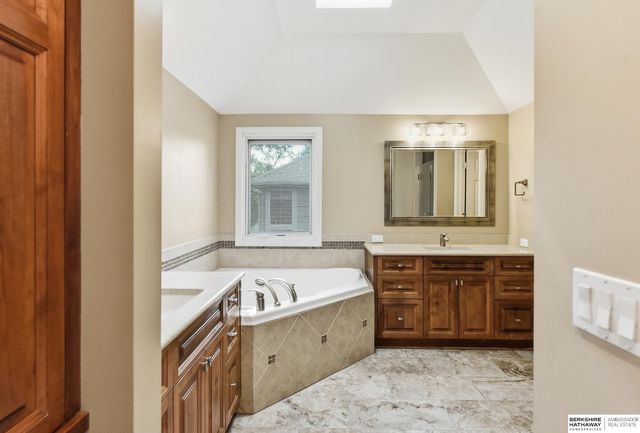 4219 S 173rd Street, Omaha, NE 68135