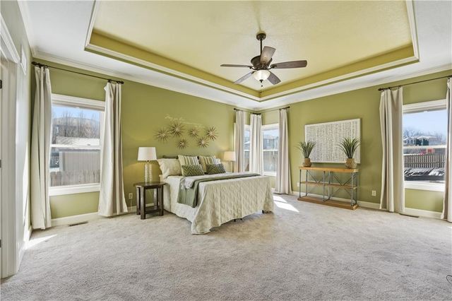 1401 NE Ernest Way, Lee's Summit, MO 64086