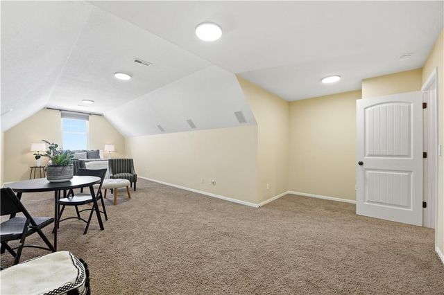 1401 NE Ernest Way, Lee's Summit, MO 64086